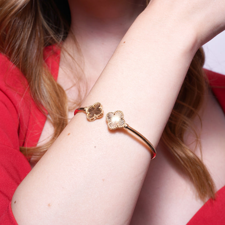 14 Ayar Altın Yonca Figürlü Kelepçe