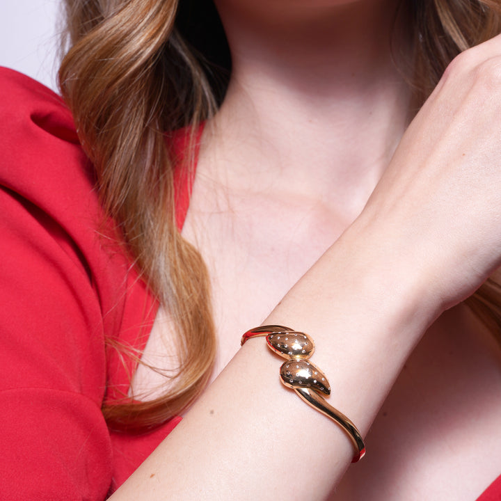 14 Ayar Altın Damla Figürlü Kelepçe