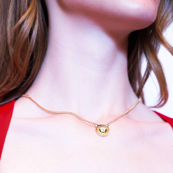 14 Ayar Altın Medusa Figürlü Kolye