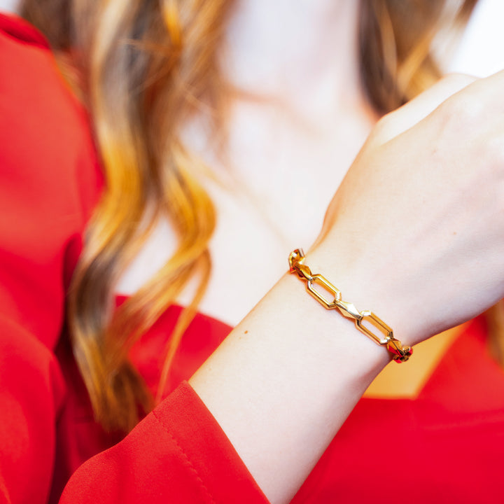 14 Ayar Altın Köşeli Halkalı Bileklik