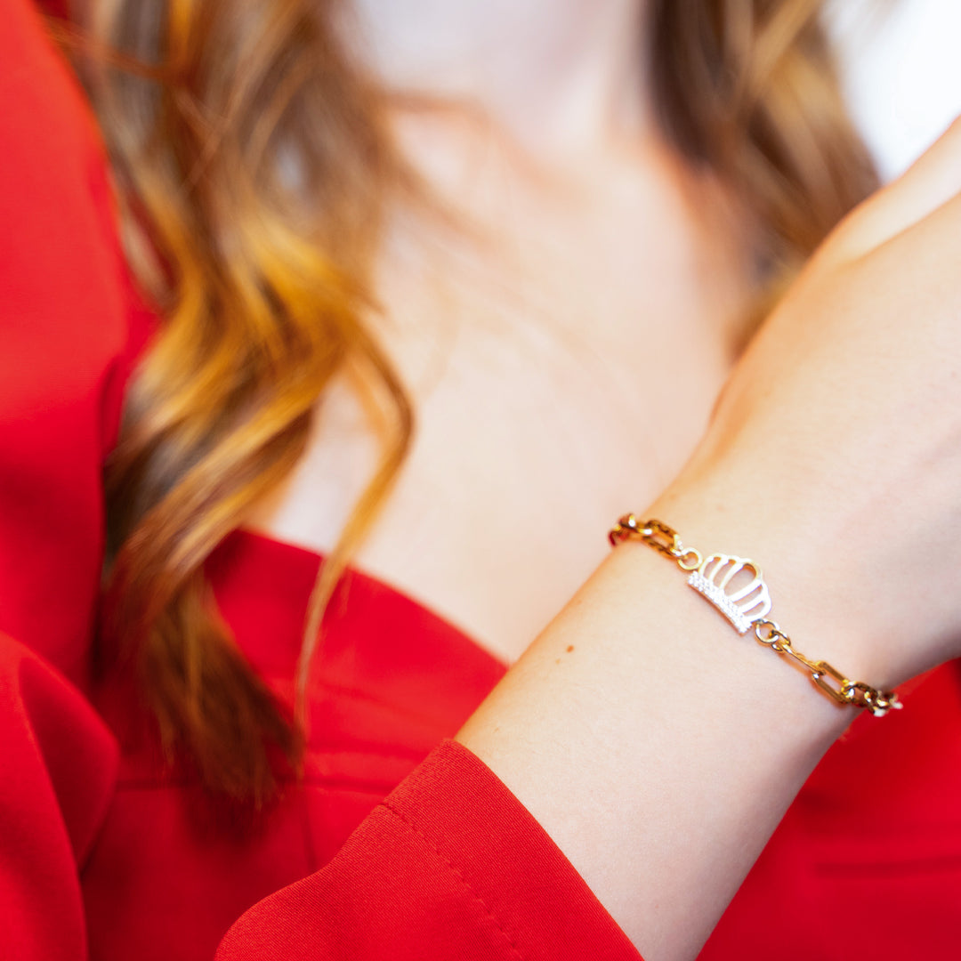 14 Ayar Altın Taç Figürlü Bileklik